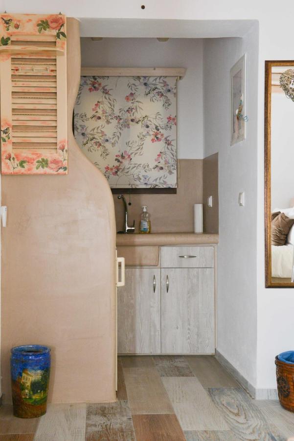 Naxos City Elizabeth'S Small Apartment מראה חיצוני תמונה